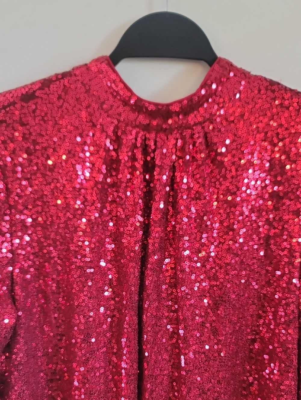 BOLD elements Vibrant Red Sequin Top NWOT